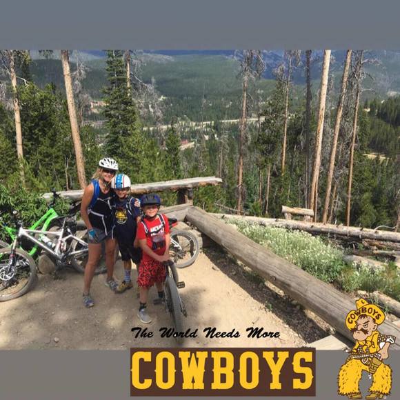 Meet your Posher, Allison - Picture 1 of 1